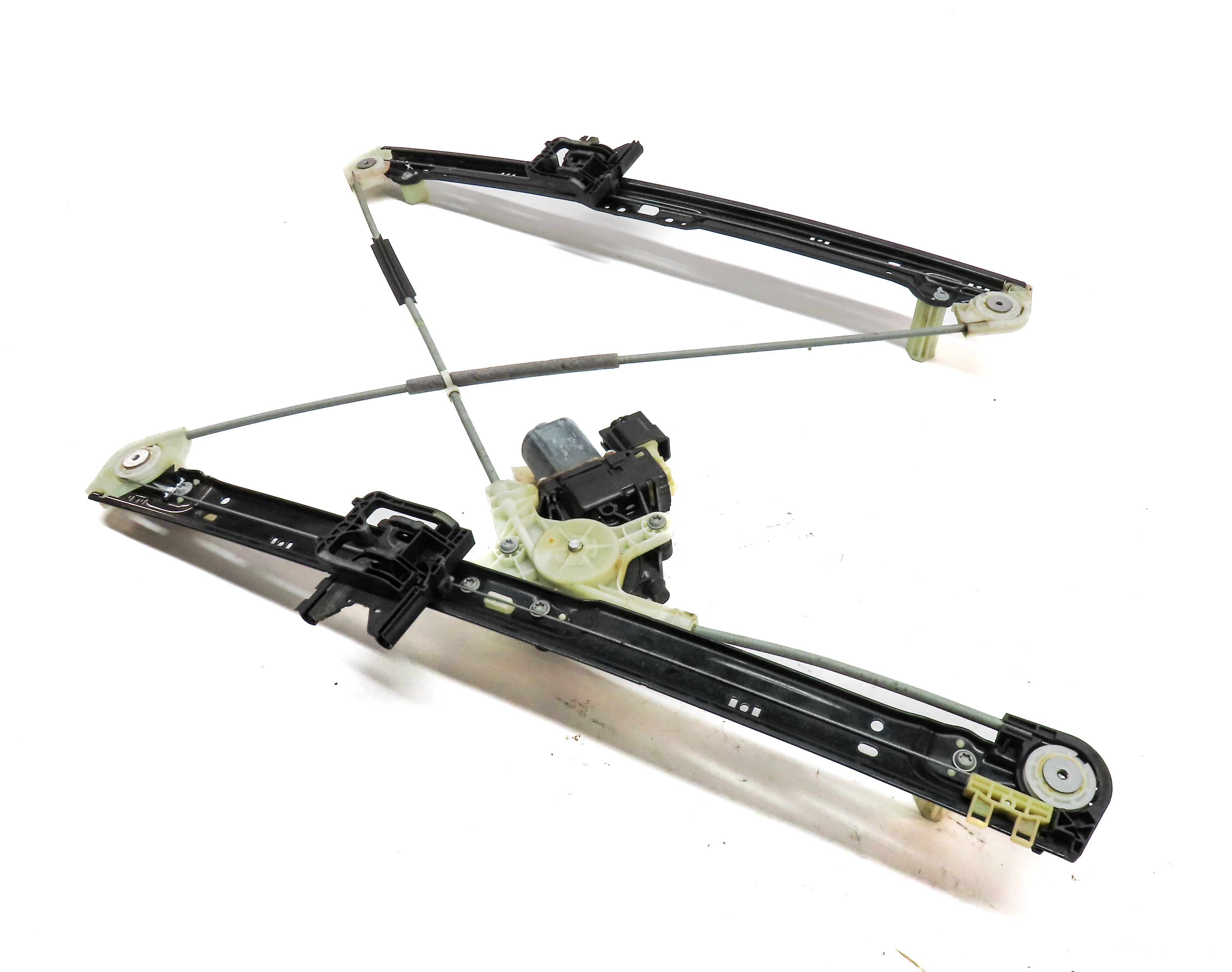 2014-2020 RANGE ROVER SPORT (L494) FRONT LEFT DRIVER WINDOW REGULATOR w/ MOTOR — exact item pictured
